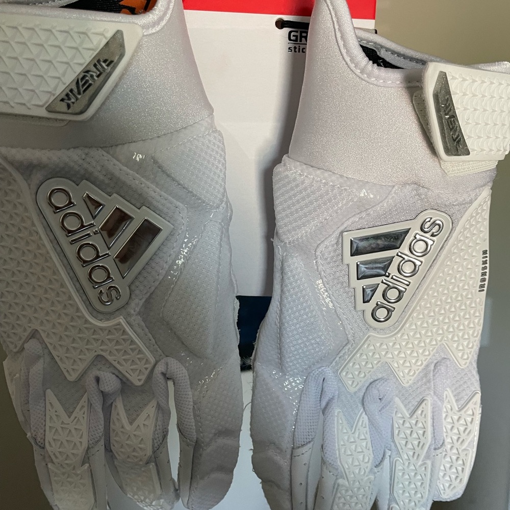Adidas Freak gloves